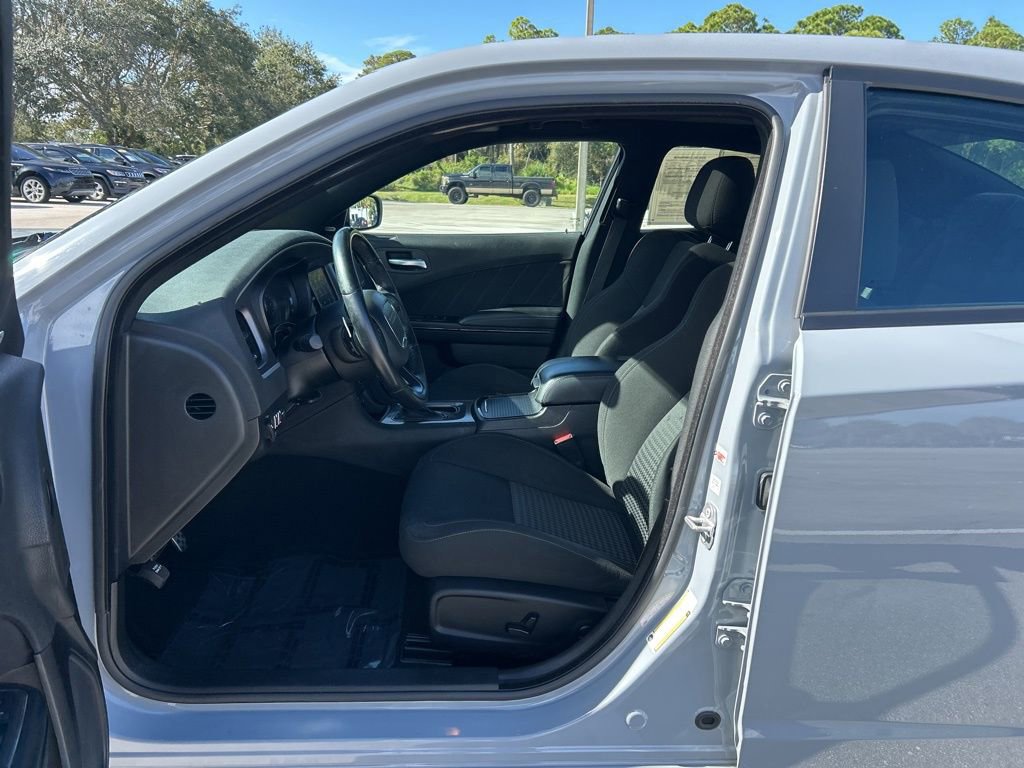 Used 2022 Dodge Charger GT image 18
