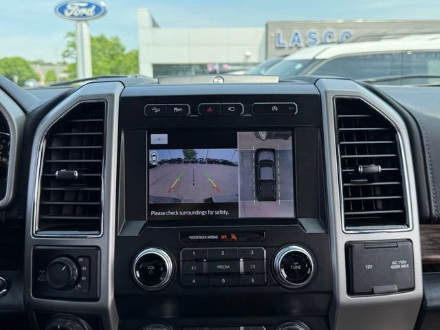 Used 2019 Ford F150 Lariat w/ Equipment Group 502A Luxury AWD/4WD image 4