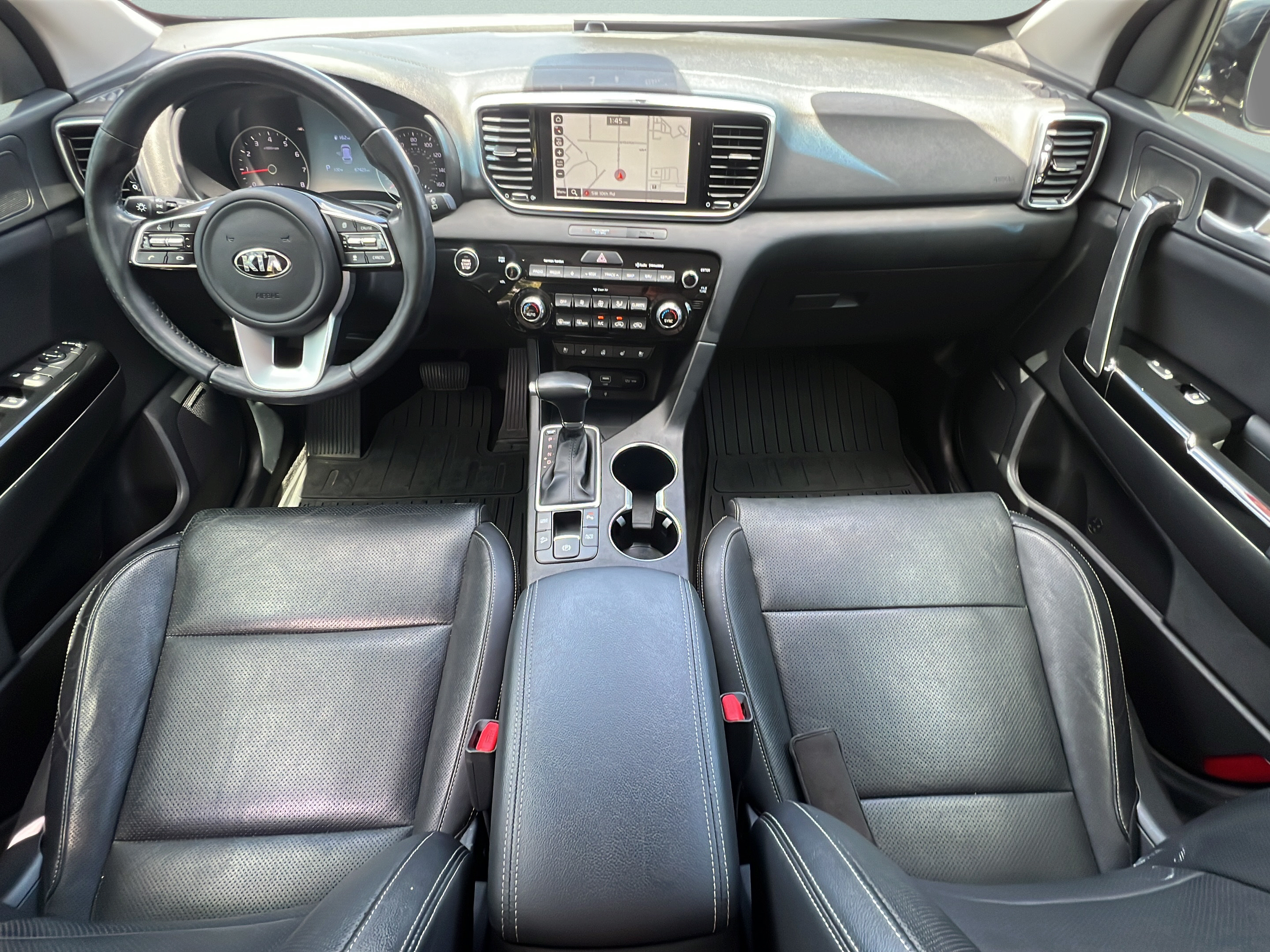 Certified 2022 Kia Sportage EX w/ EX Technology Package FWD image 11