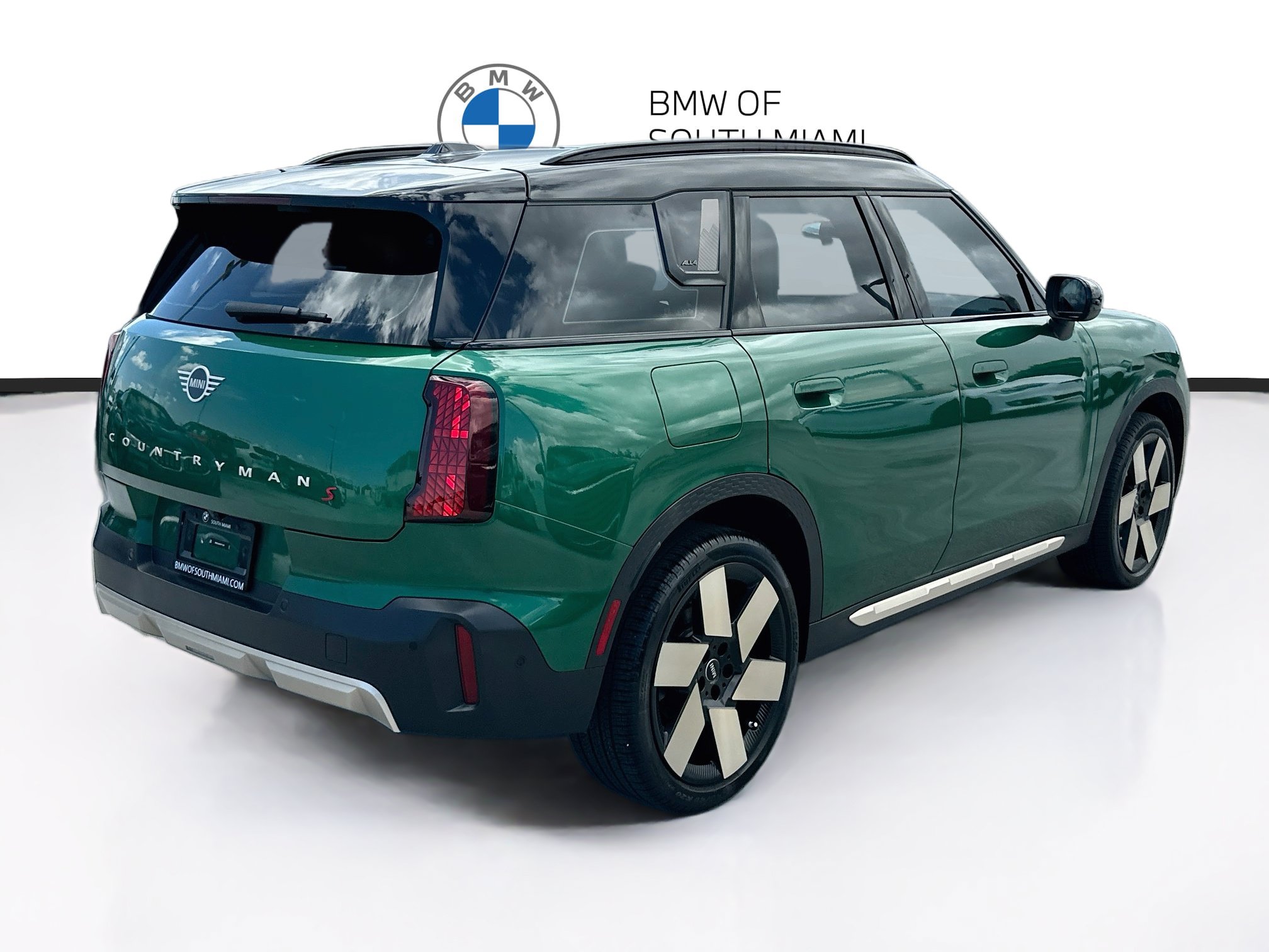 Certified 2025 MINI Cooper Countryman S AWD/4WD image 7