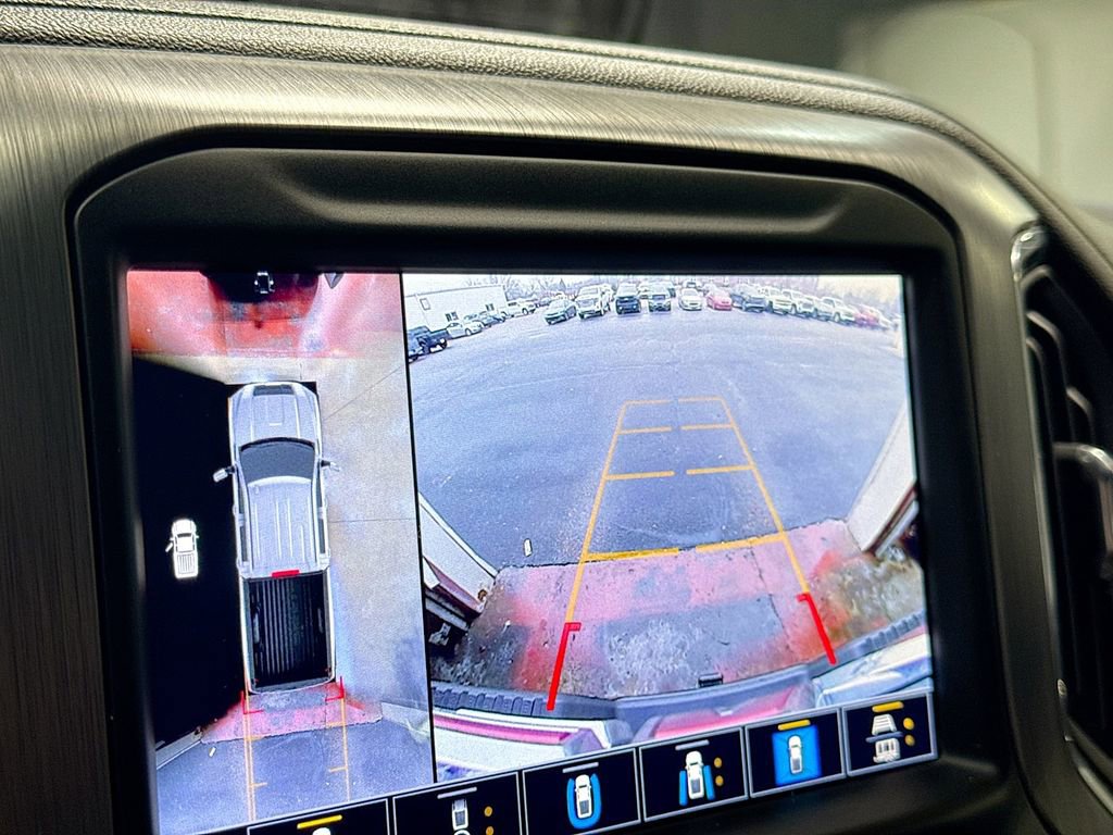 Used 2023 GMC Sierra 2500 Denali image 14