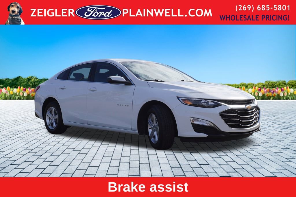 Used 2024 Chevrolet Malibu LS w/ Driver Confidence Package image 7