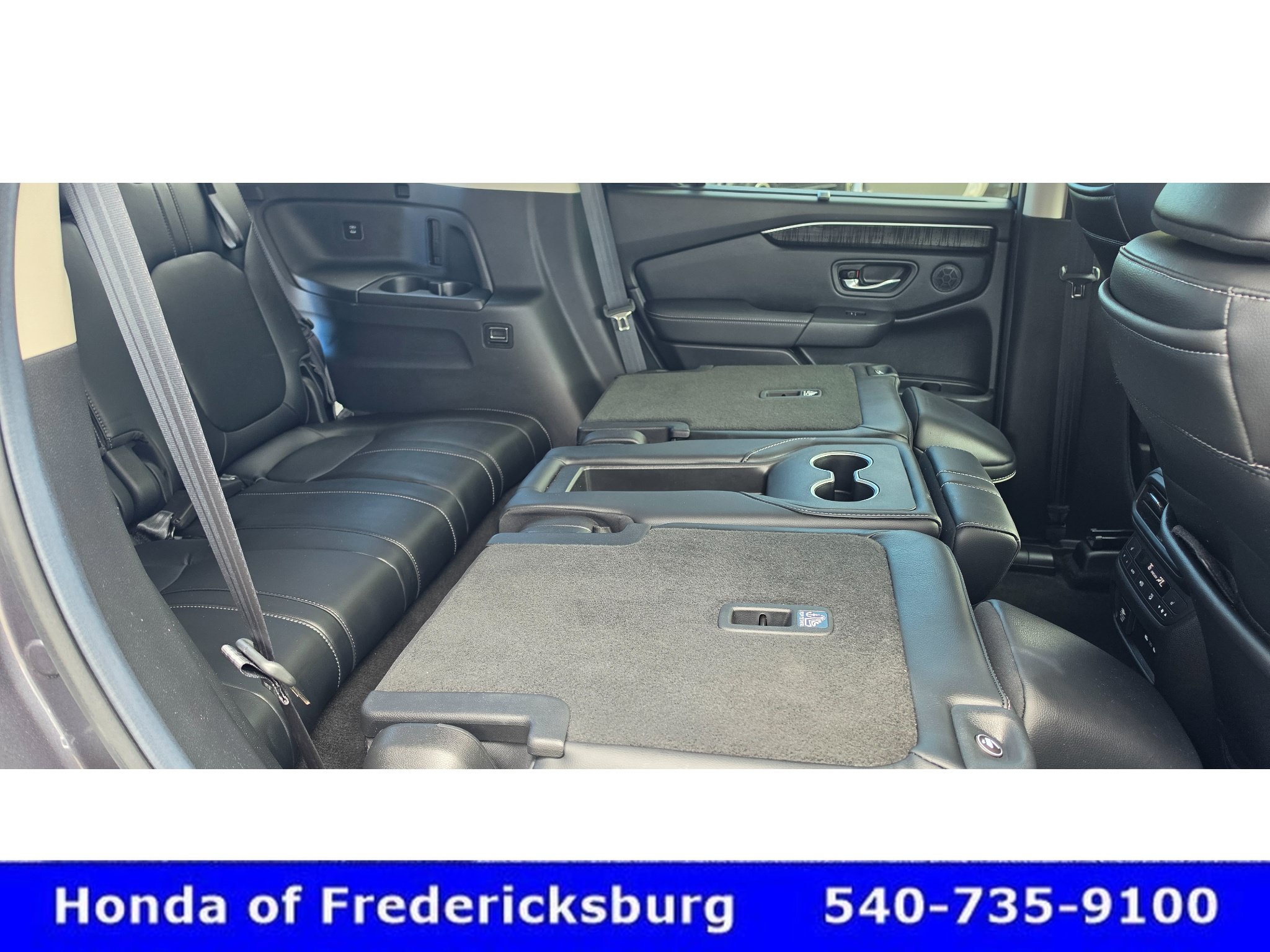 Certified 2025 Honda Pilot Elite image 33