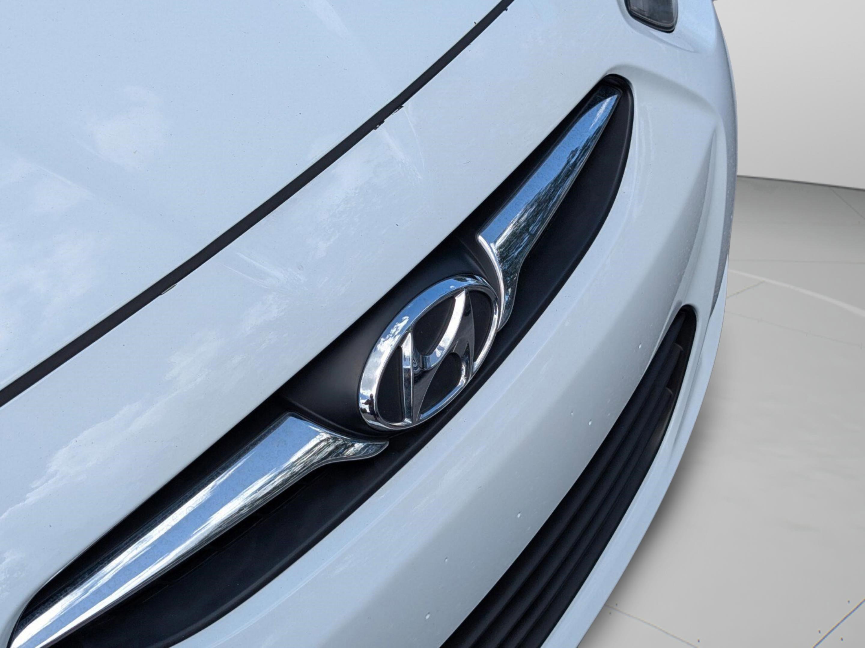 Used 2013 Hyundai Accent GS image 11