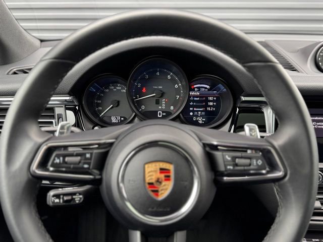 Certified 2025 Porsche Macan image 20