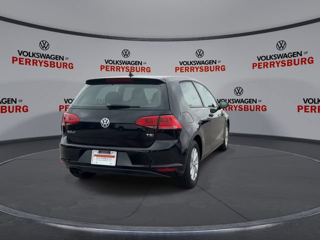 Used 2016 Volkswagen Golf 2-Door FWD image 7