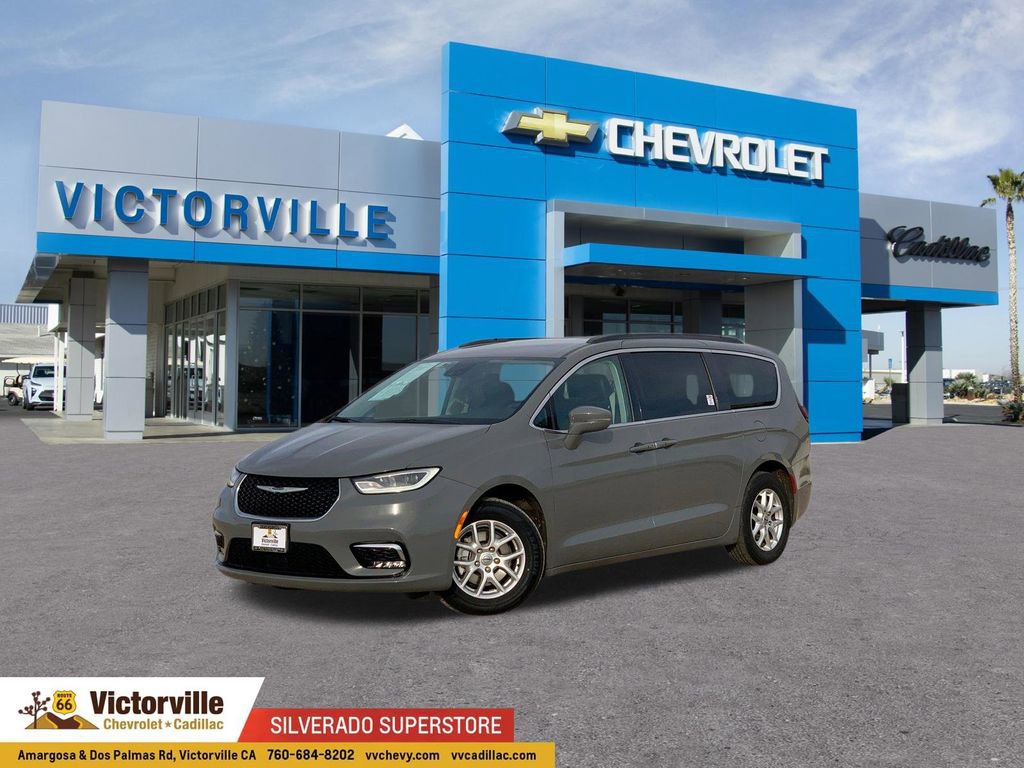 Used 2022 Chrysler Pacifica Touring-L