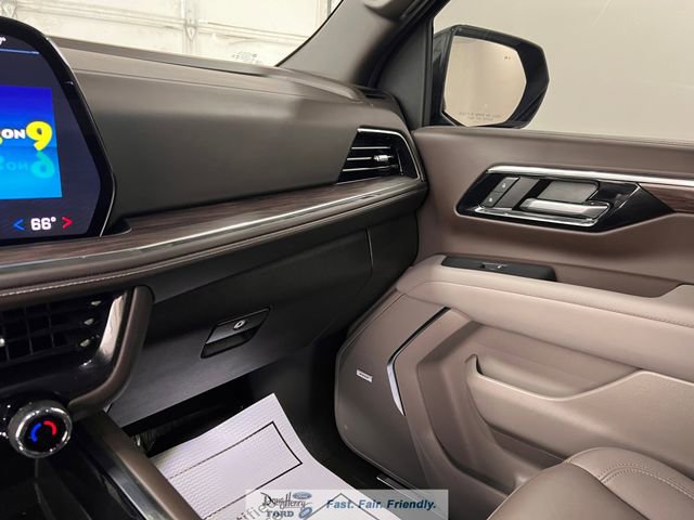 Used 2025 Chevrolet Tahoe Z71 w/ Comfort Package image 47