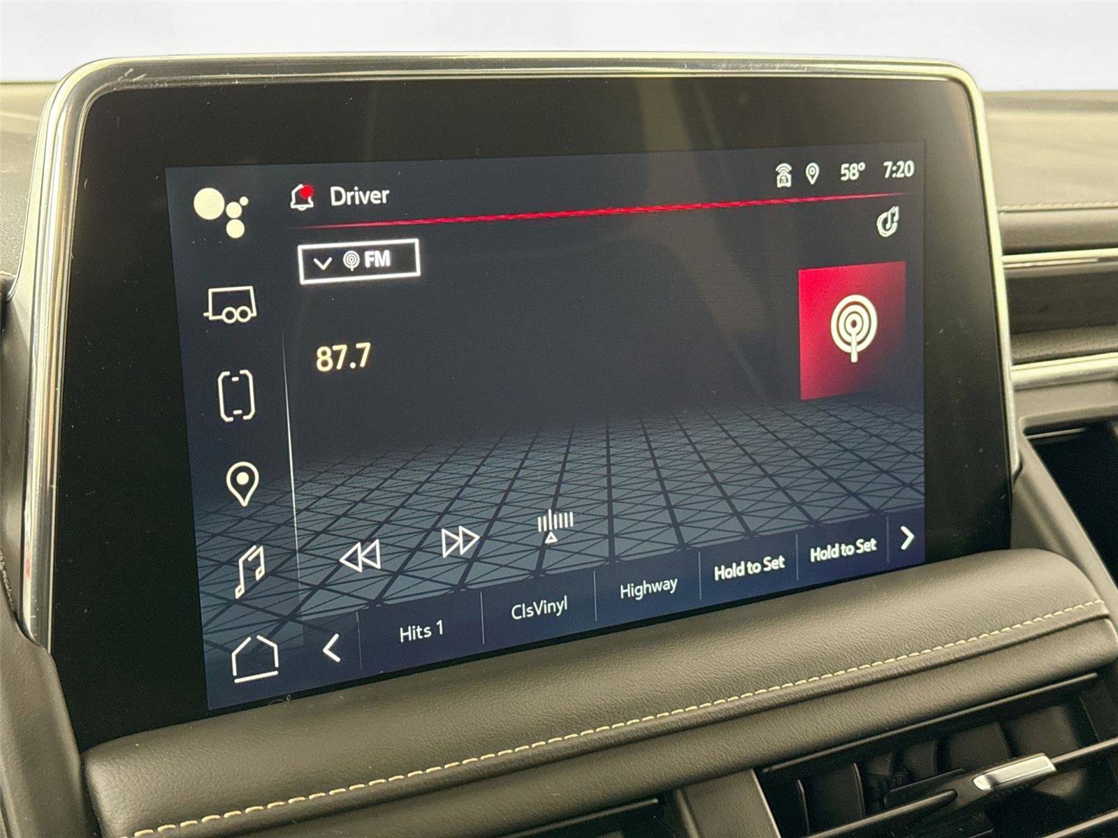 Used 2024 GMC Yukon XL SLT image 21