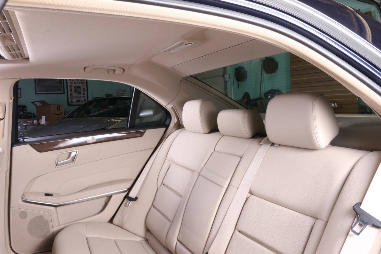 Used 2016 Mercedes-Benz E 350 Sedan image 50
