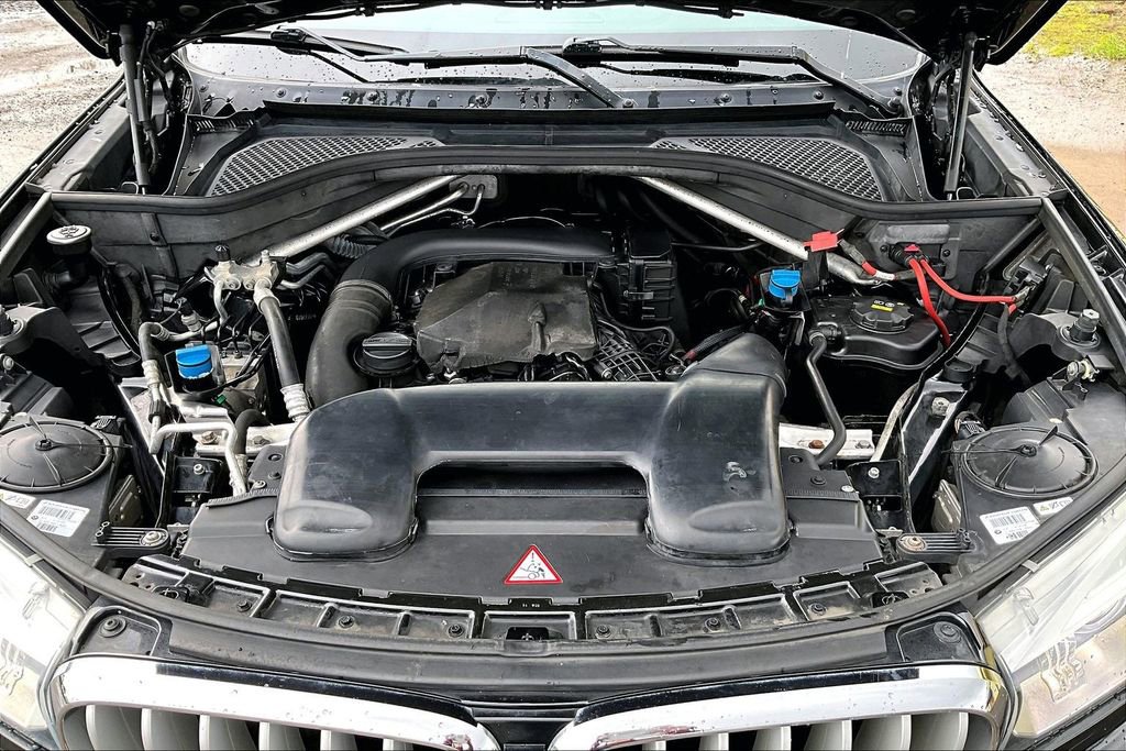 Used 2014 BMW X5 xDrive35d image 30