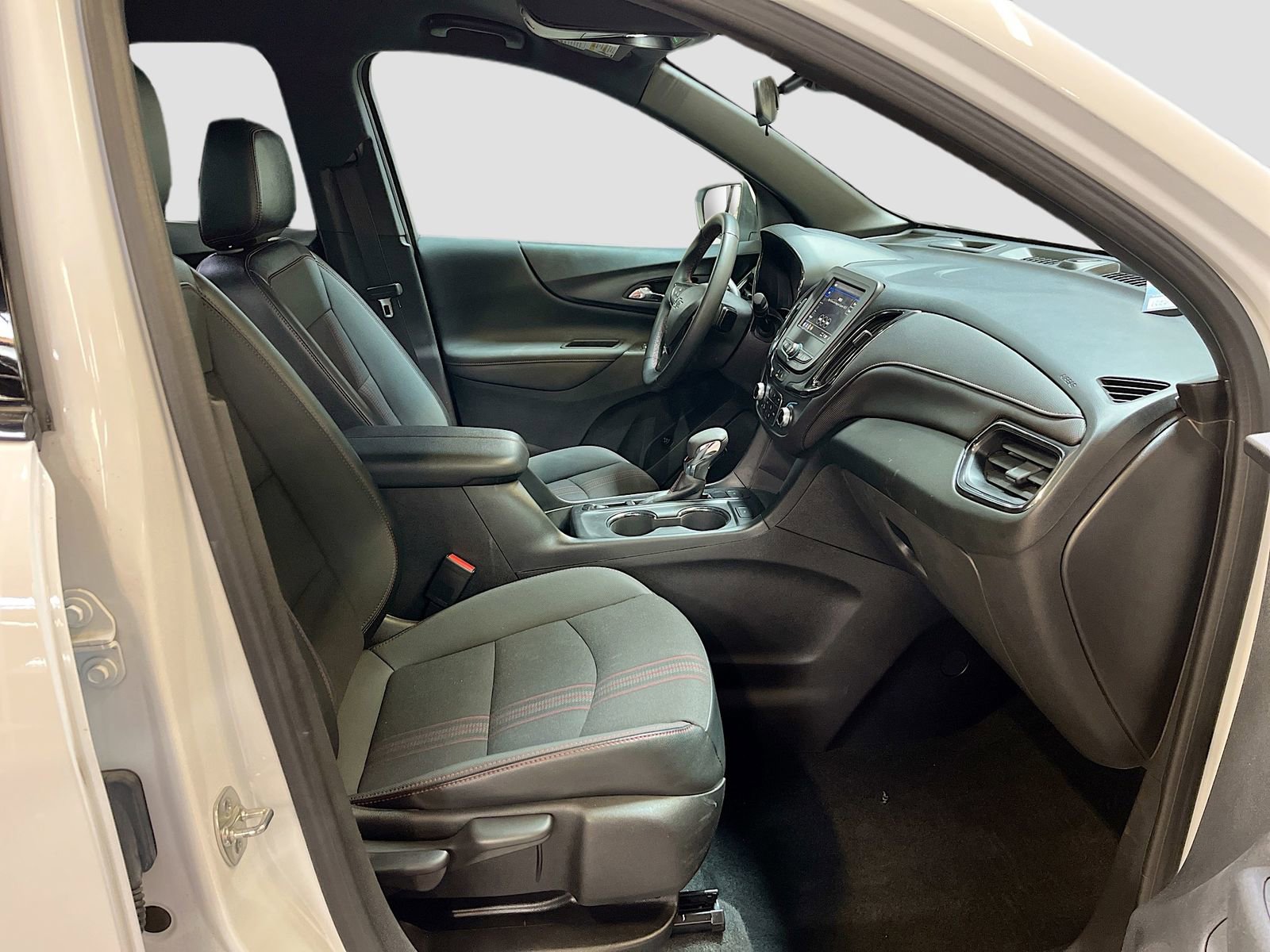 Used 2024 Chevrolet Equinox RS image 28