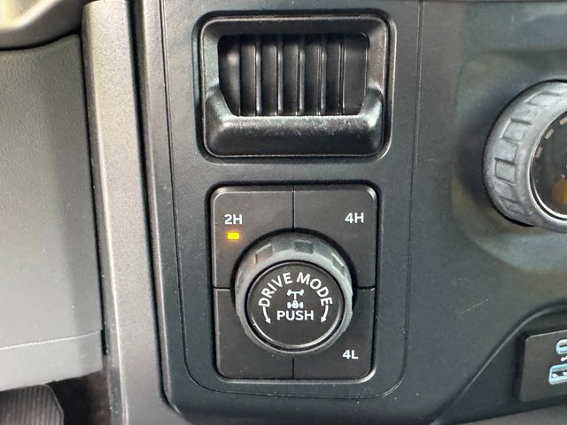 Certified 2022 Ford F150 XLT w/ Bed Utility Package image 27