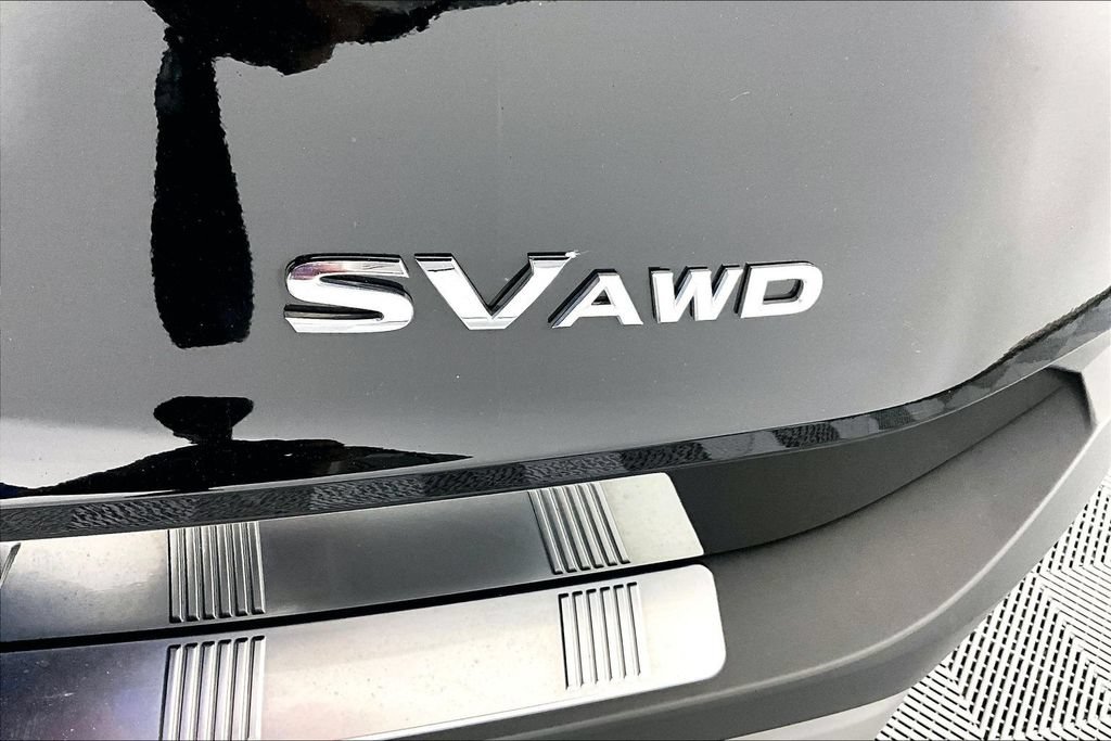Used 2023 Nissan Rogue SV AWD/4WD image 14