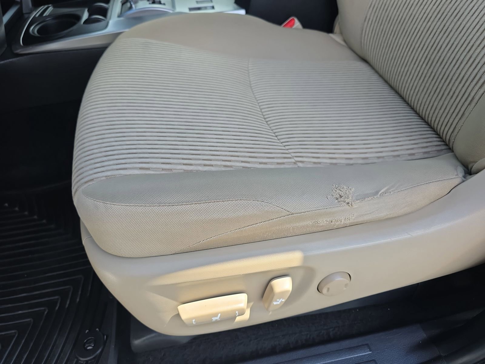 Used 2016 Toyota 4Runner SR5 RWD image 28