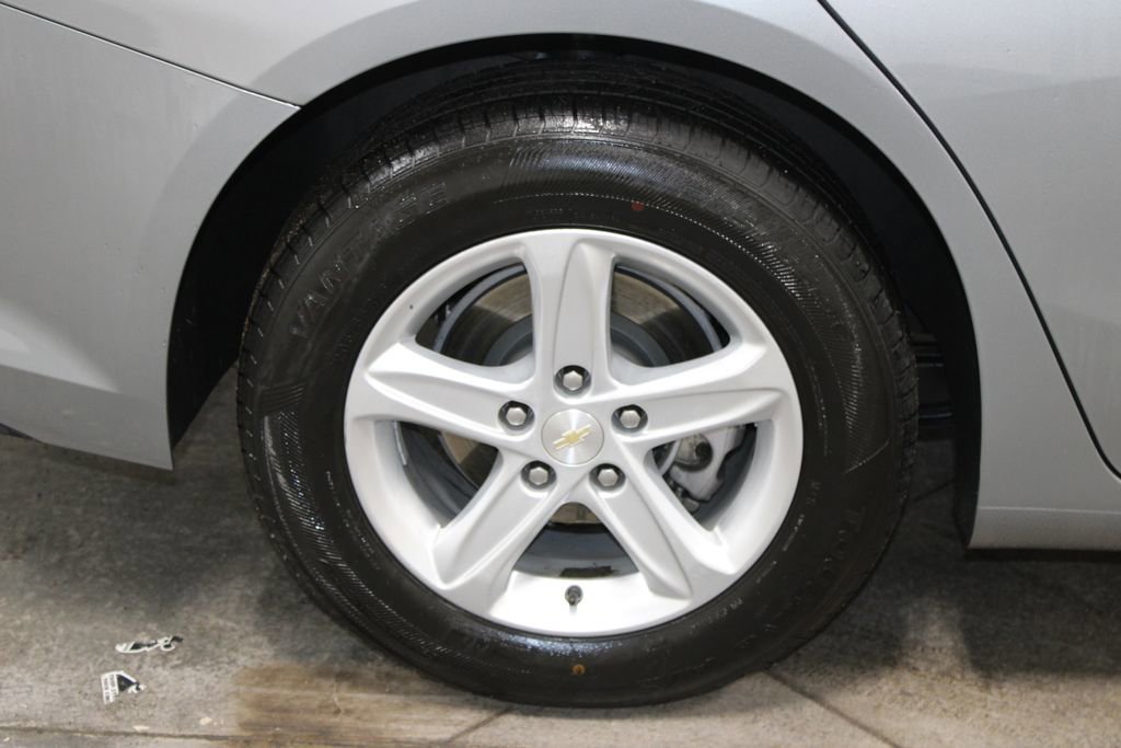 Used 2024 Chevrolet Malibu LT FWD image 46
