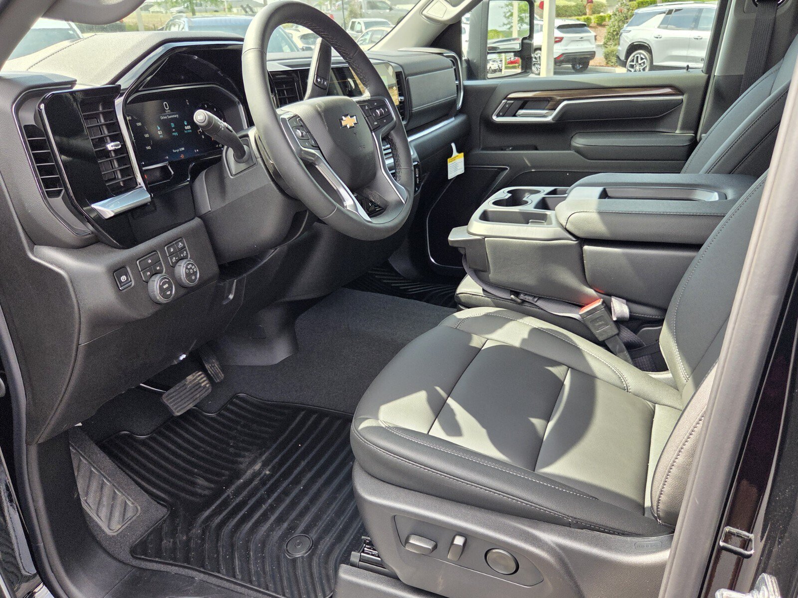 New 2026 Chevrolet Silverado 2500 LT w/ All Star Edition AWD/4WD image 5