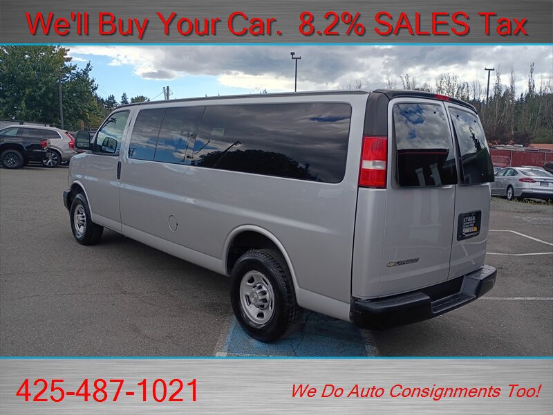 Used 2020 Chevrolet Express 3500 LS RWD image 9