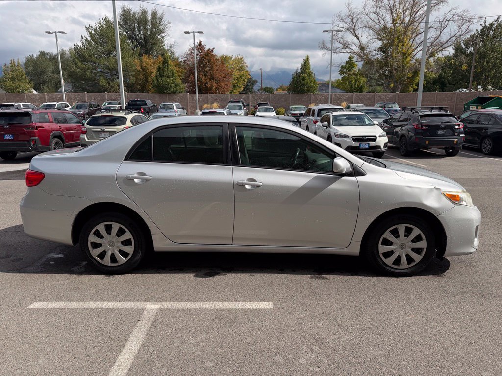 Used 2011 Toyota Corolla LE FWD image 5