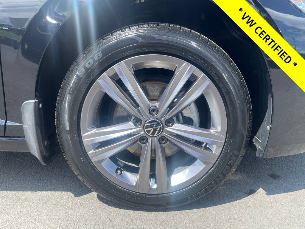 Certified 2022 Volkswagen Jetta SE FWD image 13
