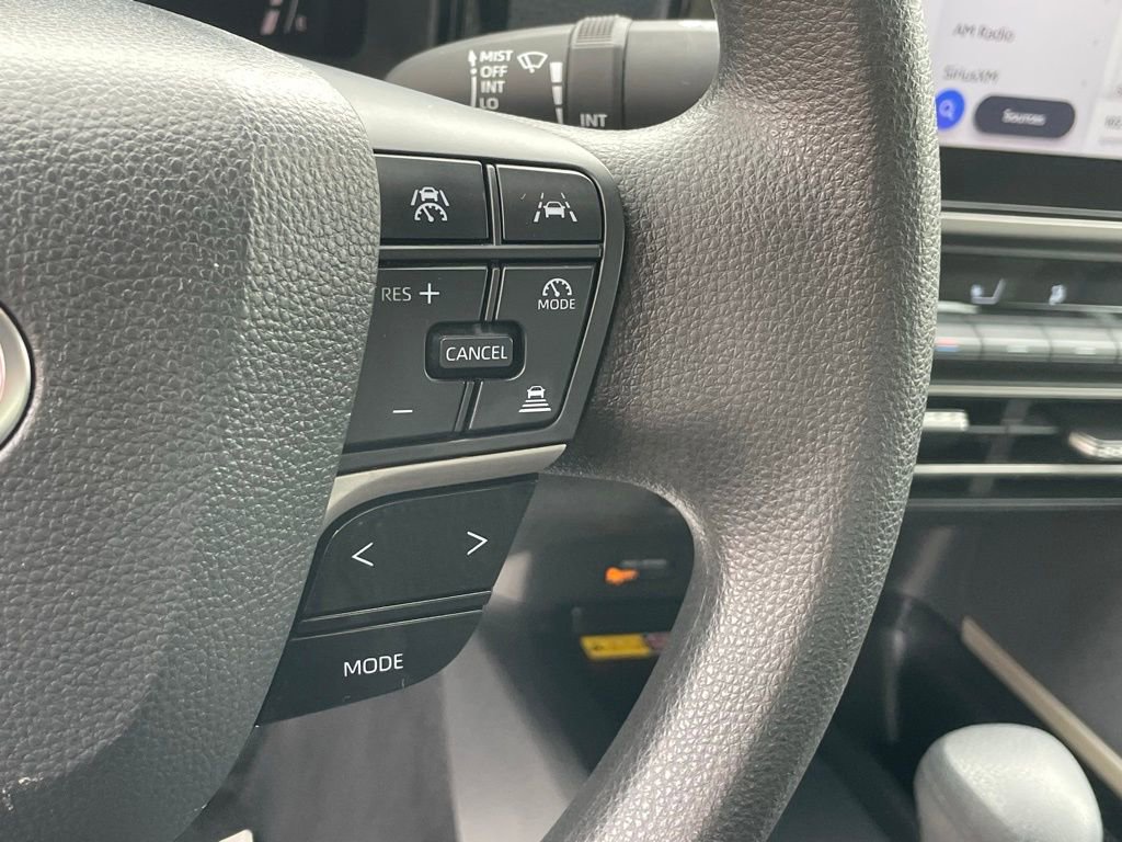 Used 2025 Toyota Camry LE FWD image 26
