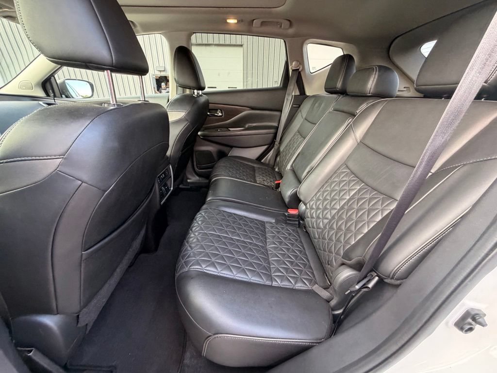 Used 2019 Nissan Murano Platinum w/ Cargo Package FWD image 19