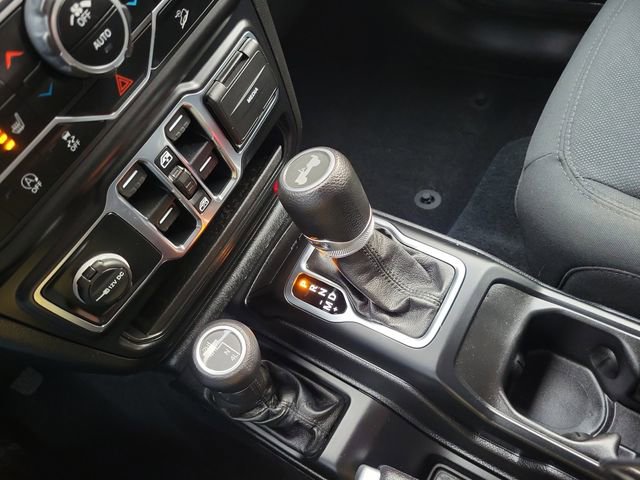 Used 2020 Jeep Wrangler Unlimited Sport image 21