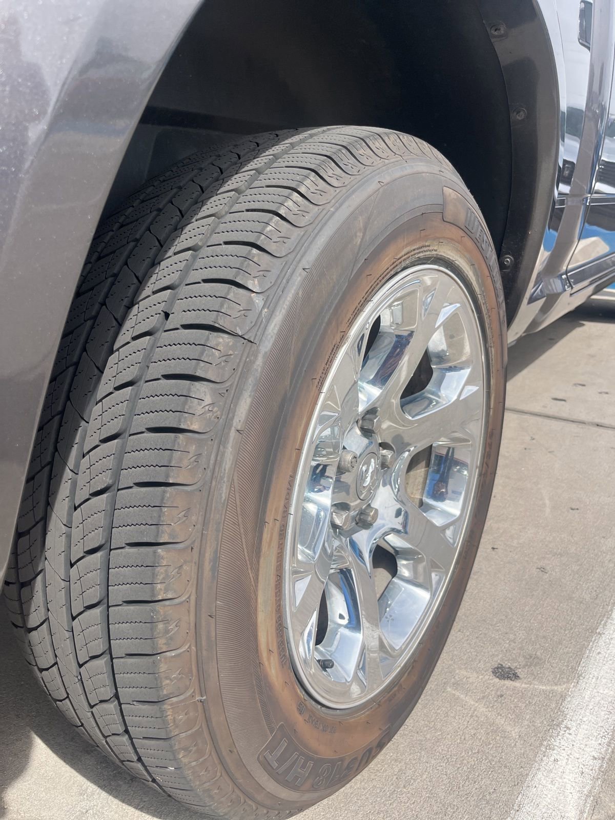 Used 2017 RAM 1500 Laramie image 8