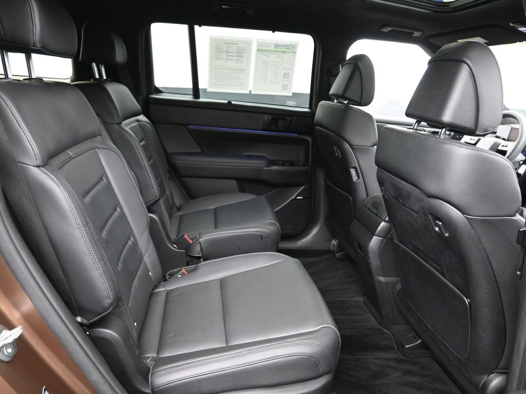 Used 2024 Hyundai Santa Fe Calligraphy image 9