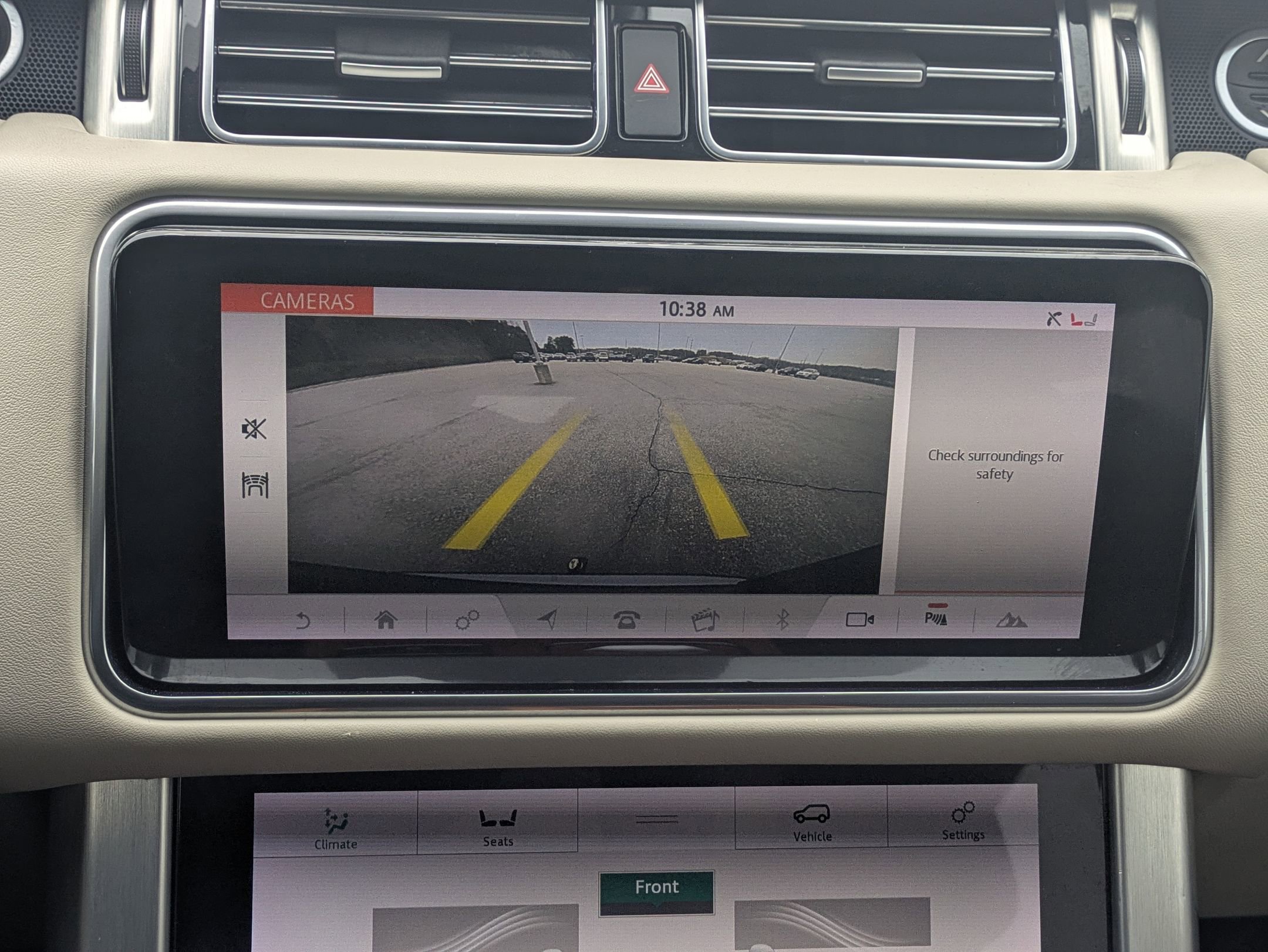 Used 2019 Land Rover Range Rover Long Wheelbase Supercharged image 15