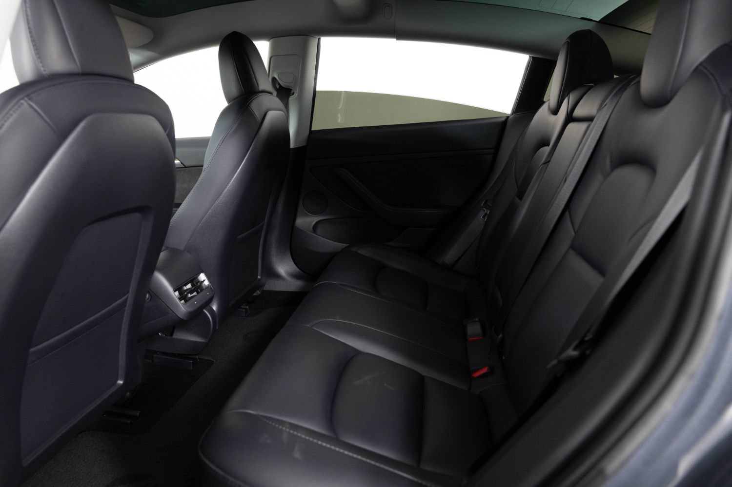 Used 2022 Tesla Model 3 Performance AWD/4WD image 17