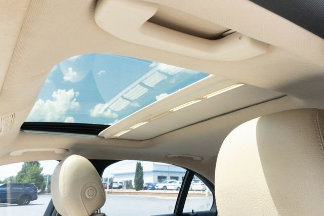 Used 2019 Mercedes-Benz C 300 Sedan image 7