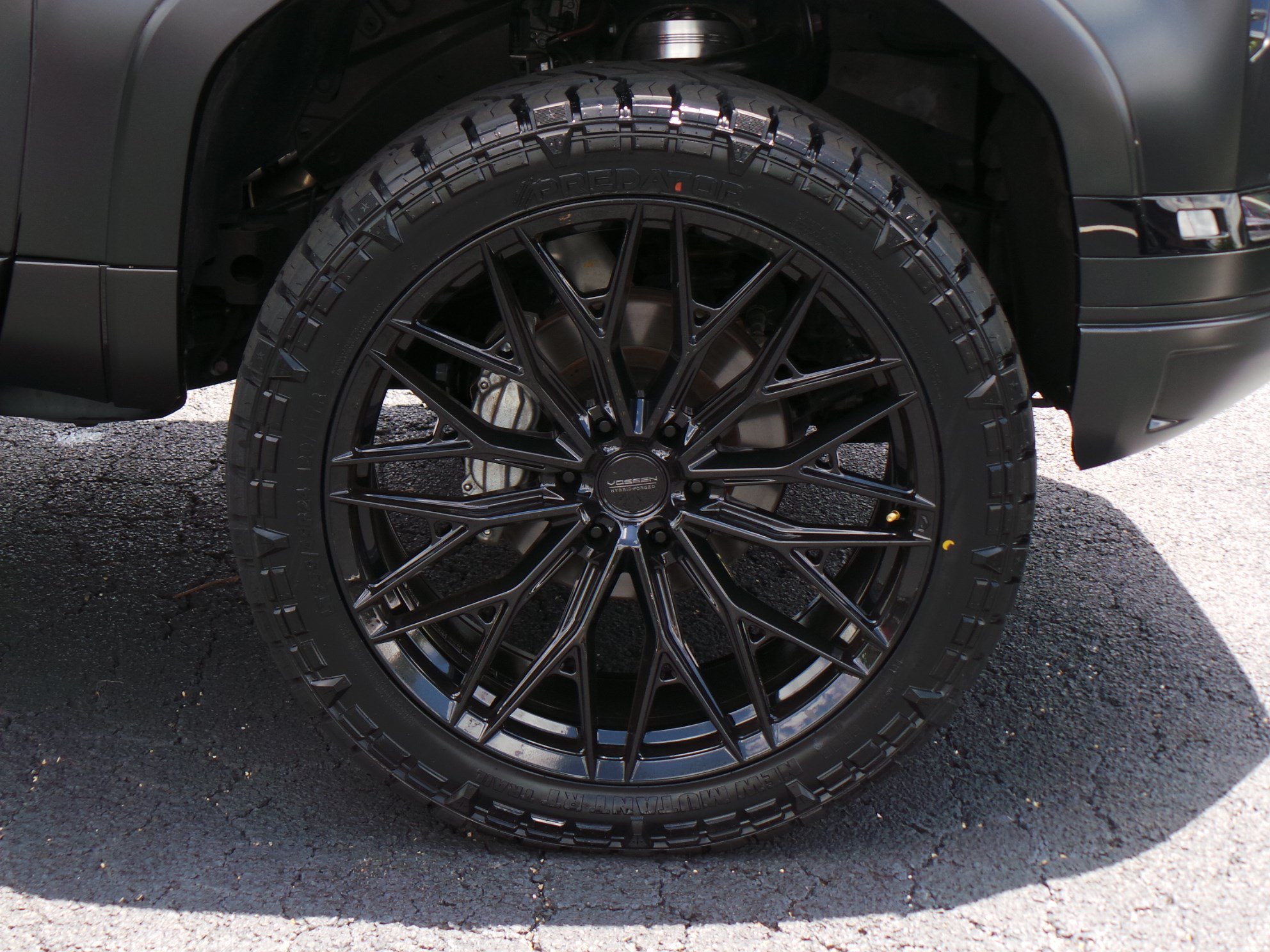 Used 2025 Lexus GX 550 w/ Cold Area Package AWD/4WD image 6