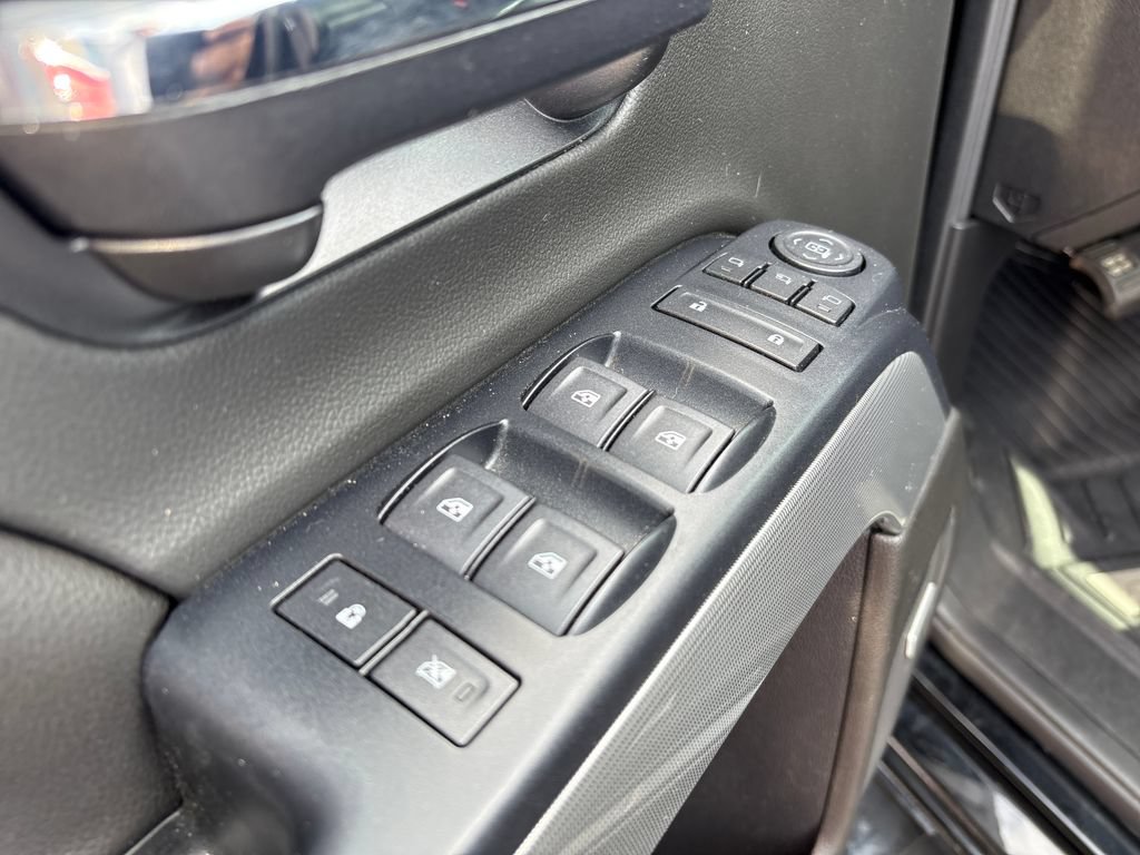Used 2019 Chevrolet Silverado 2500 LTZ w/ Duramax Plus Package AWD/4WD image 14