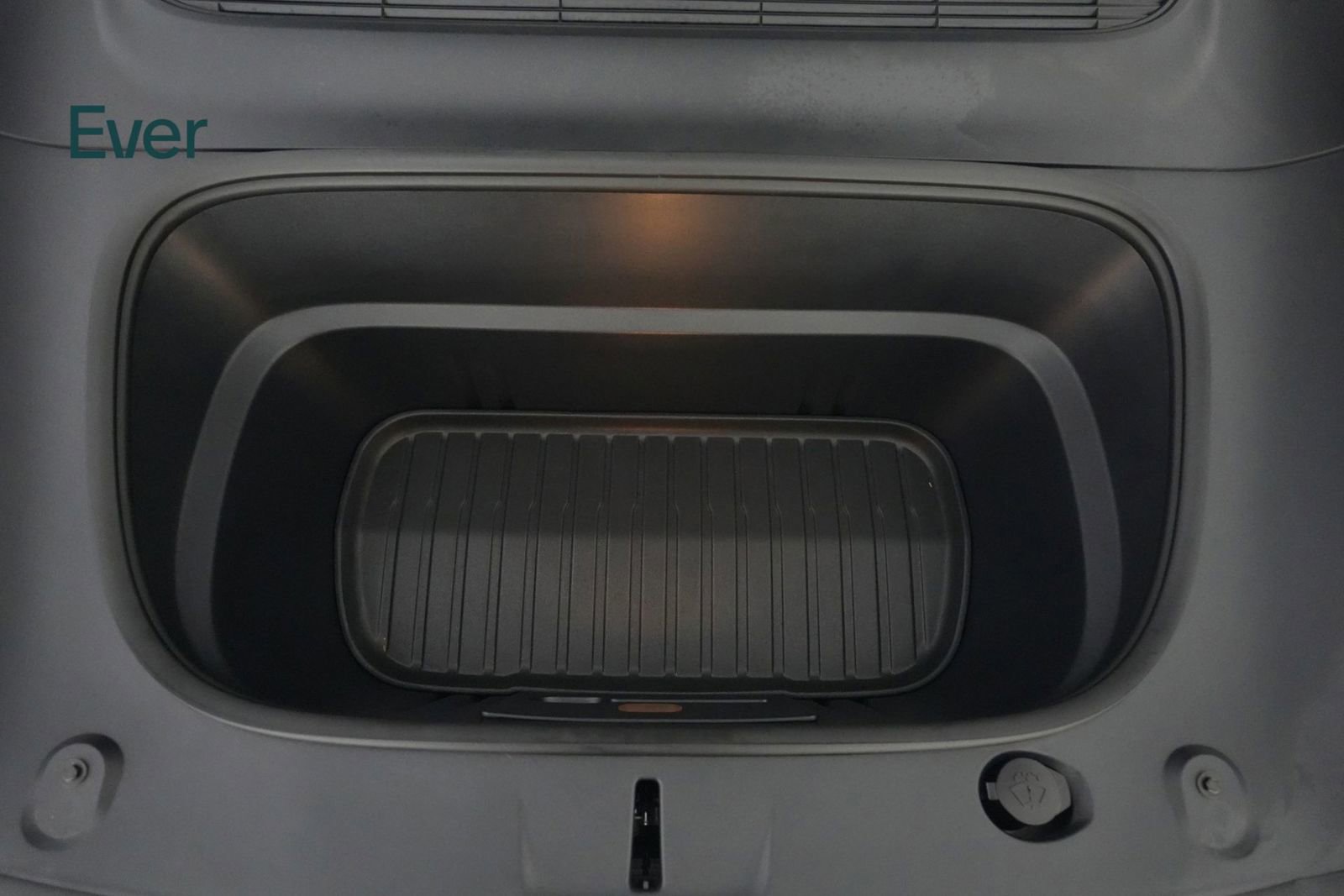 Used 2026 Tesla Model Y 2WD image 25