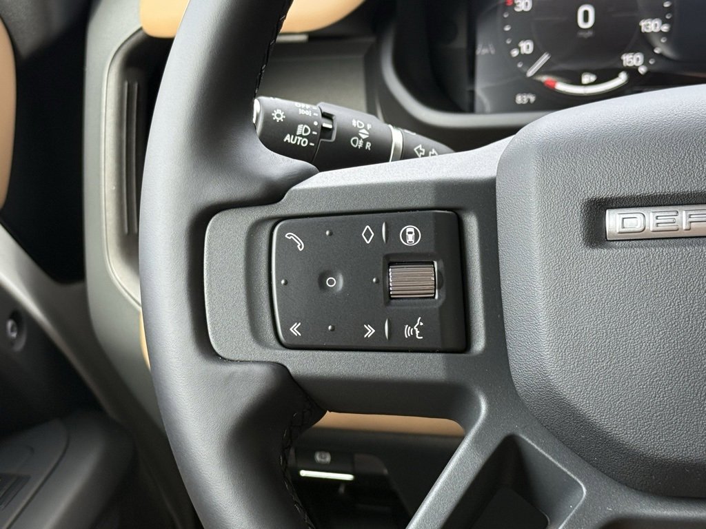 New 2026 Land Rover Defender 110 S image 18