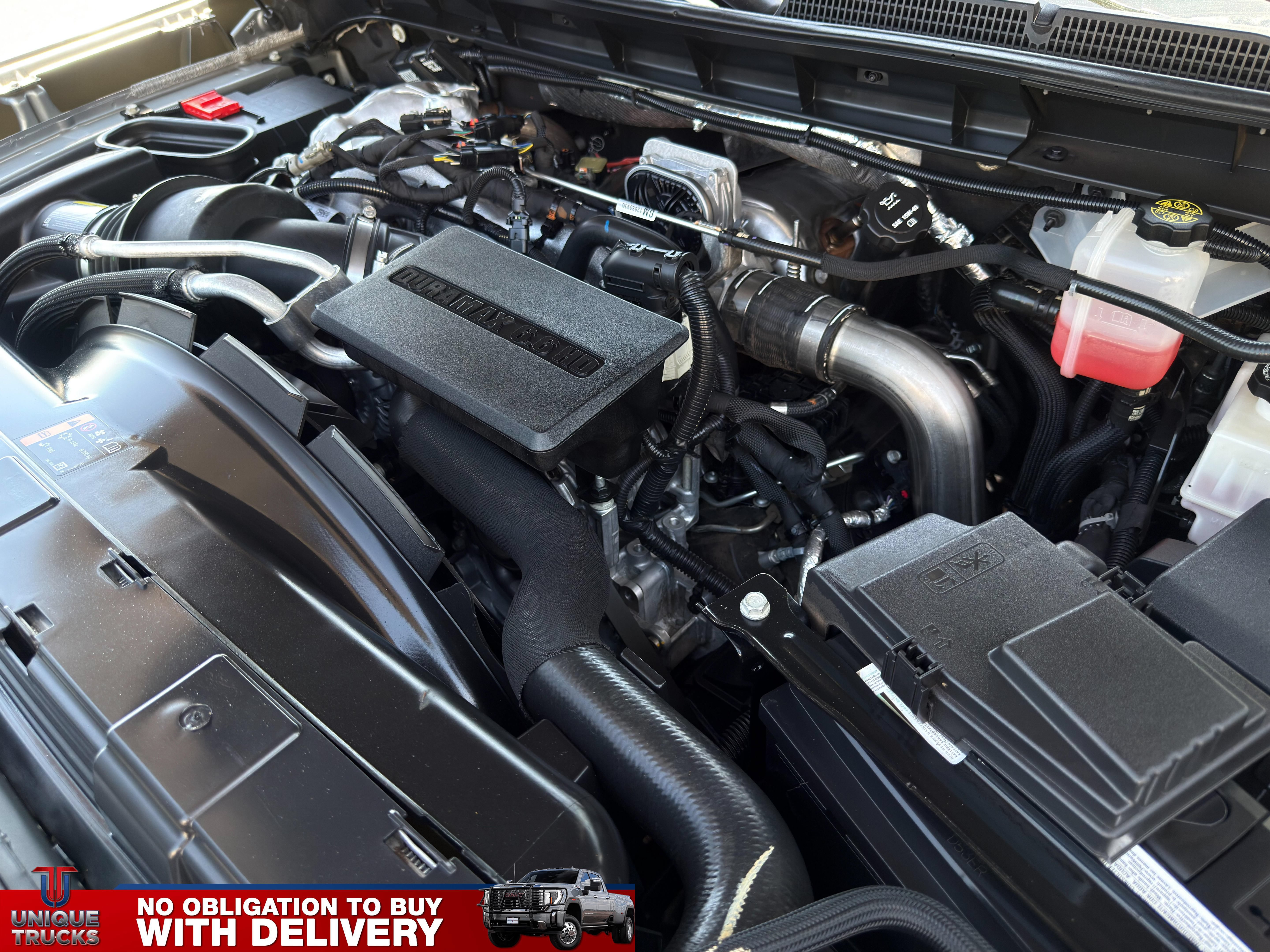 Used 2024 GMC Sierra 2500 AT4 w/ AT4 Preferred Package AWD/4WD image 17