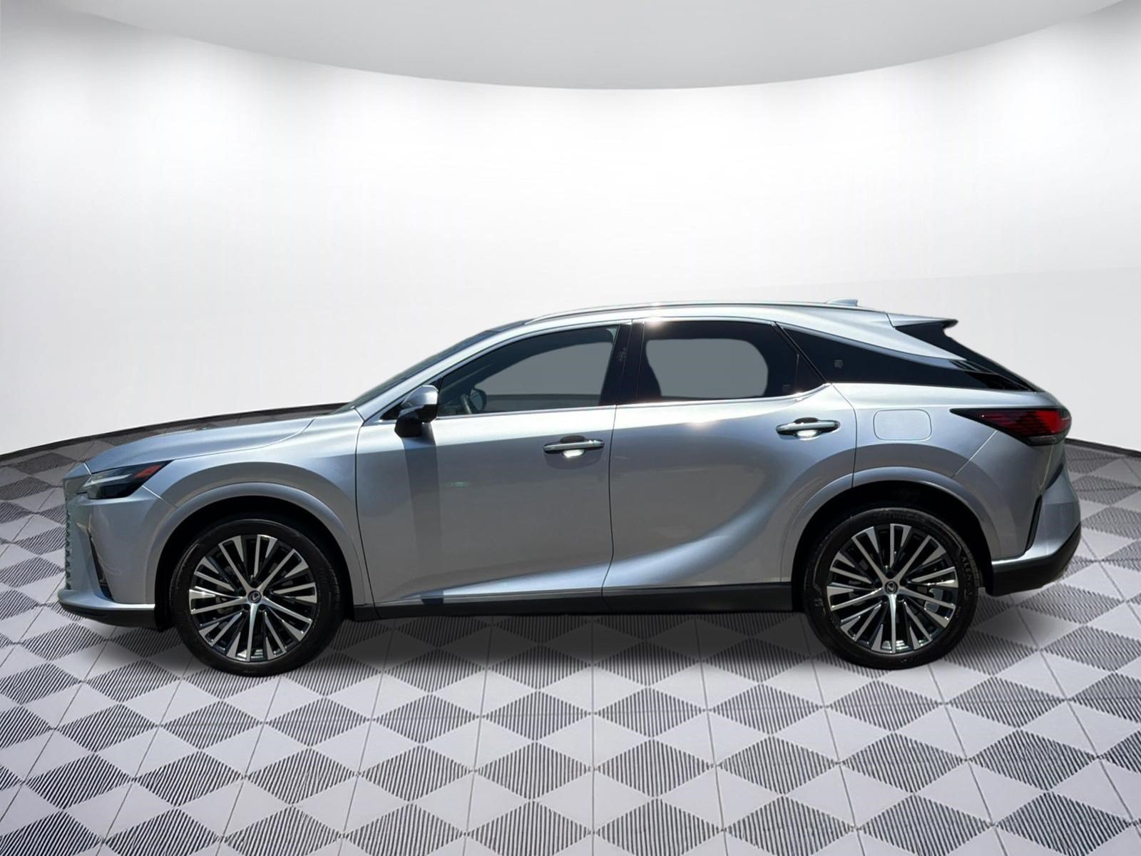 Used 2025 Lexus RX 350 Premium Plus FWD image 2