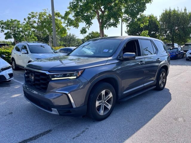 Used 2024 Honda Pilot EX-L image 3