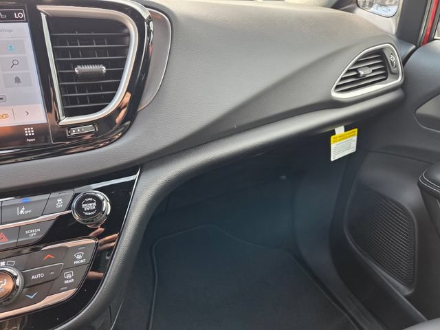 New 2026 Chrysler Voyager LX FWD image 23
