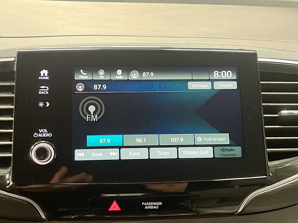 Used 2025 Honda Passport EX-L image 14