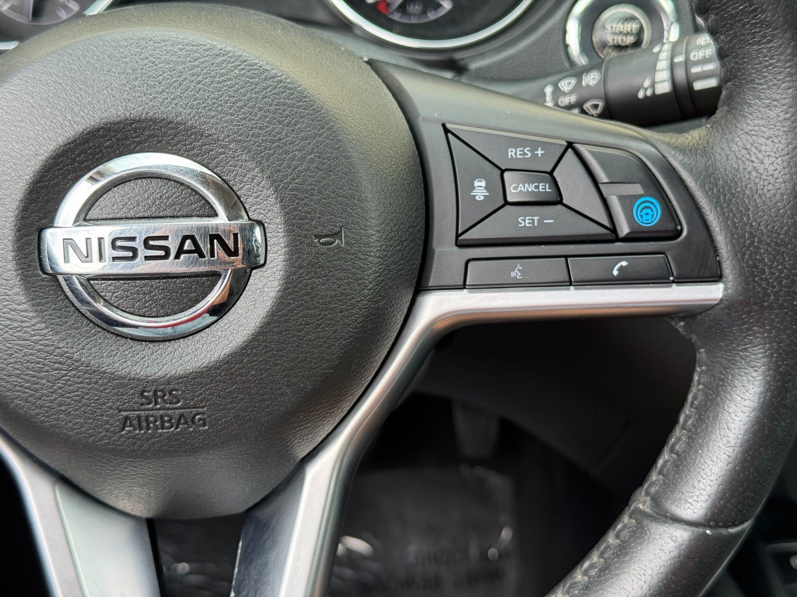Used 2019 Nissan Rogue SV w/ Premium Package AWD/4WD image 22