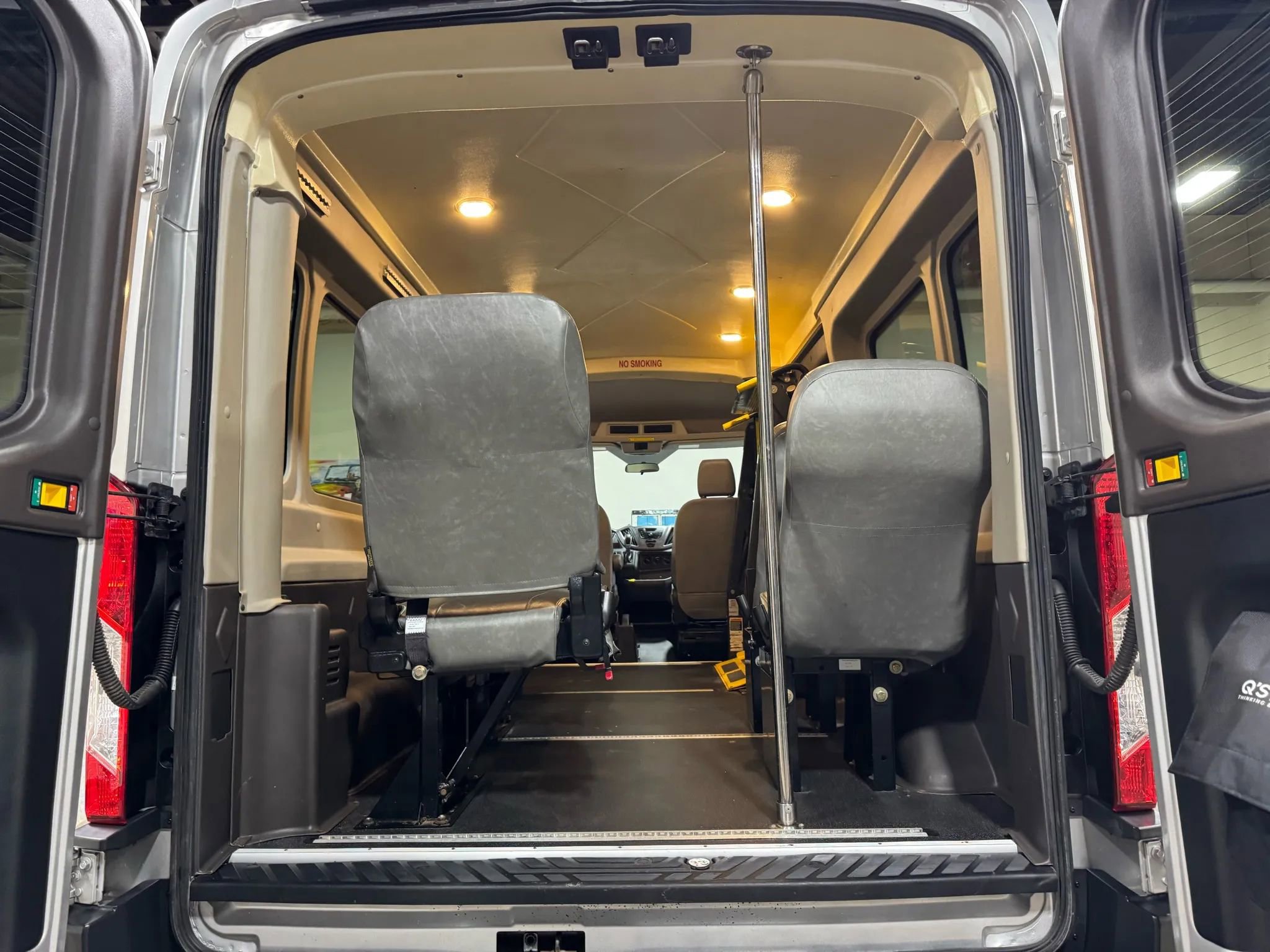 Used 2015 Ford Transit 350 148 Medium Roof image 28