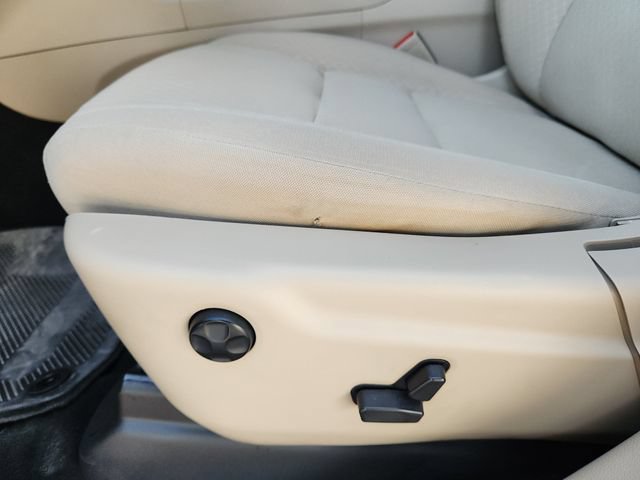 Used 2022 Jeep Grand Cherokee Laredo E w/ Security & Convenience Group AWD/4WD image 31