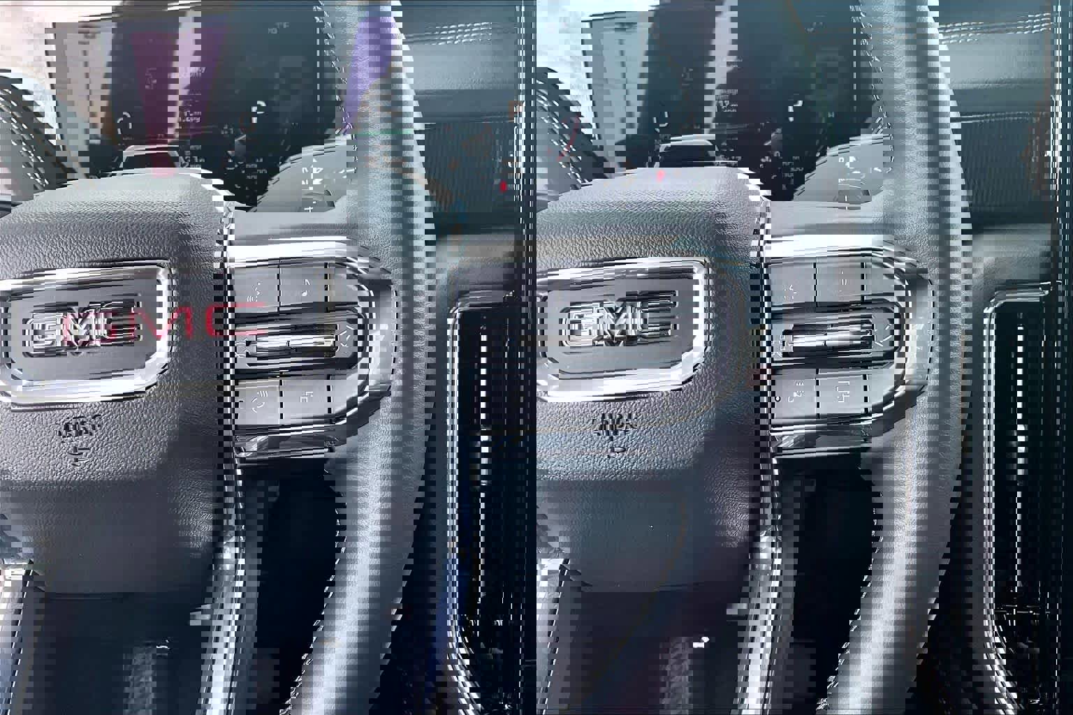 Used 2026 GMC Yukon XL Elevation w/ Elevation Premium Package image 25