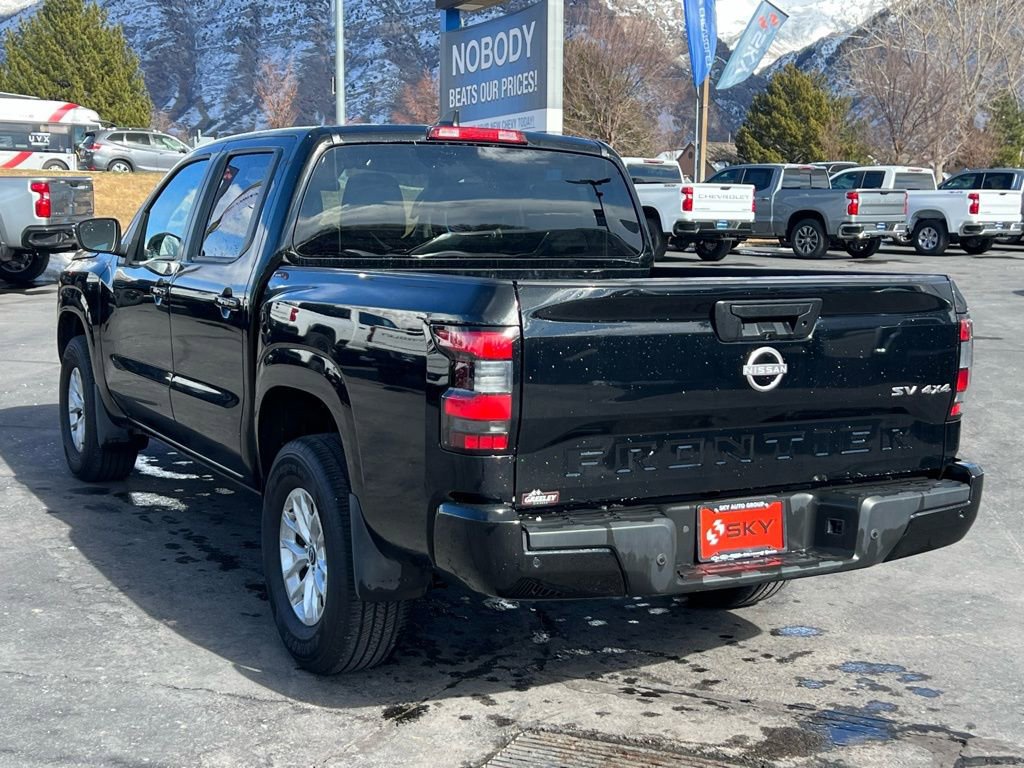 Used 2024 Nissan Frontier SV w/ Technology Package image 11