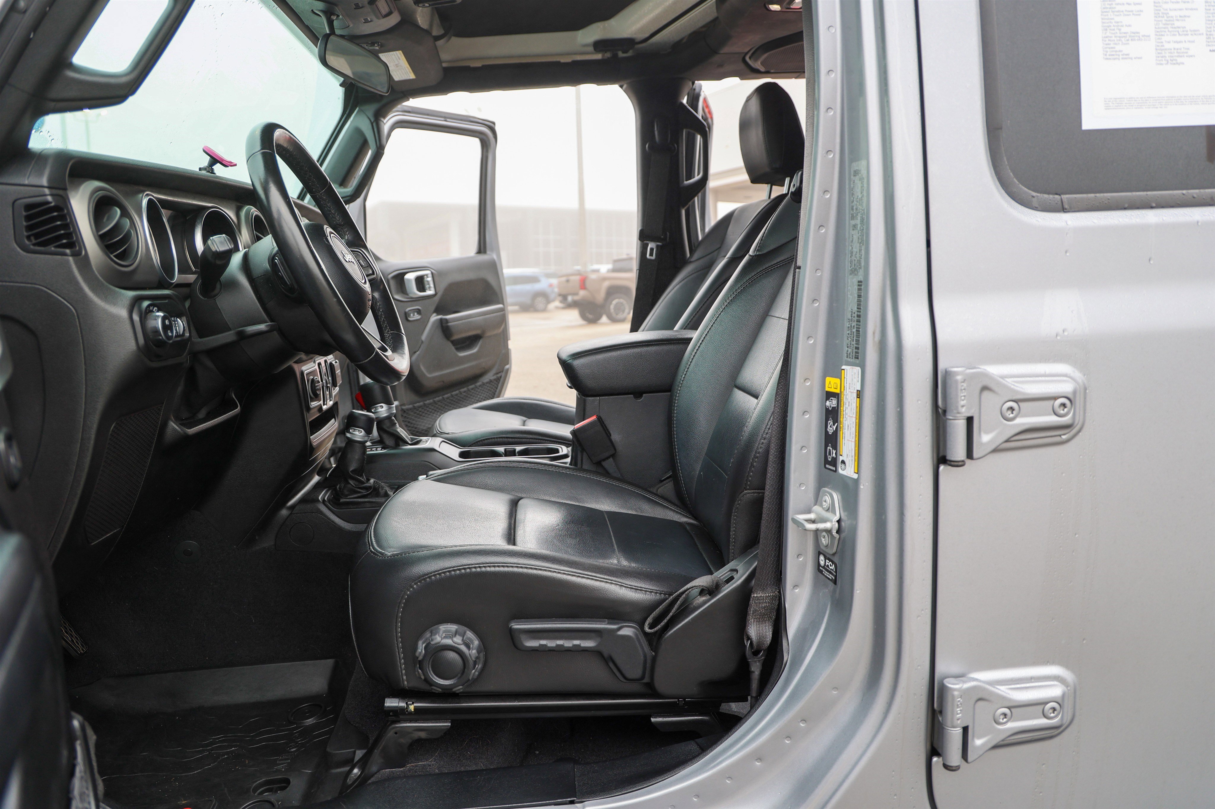 Used 2021 Jeep Gladiator Sport image 41