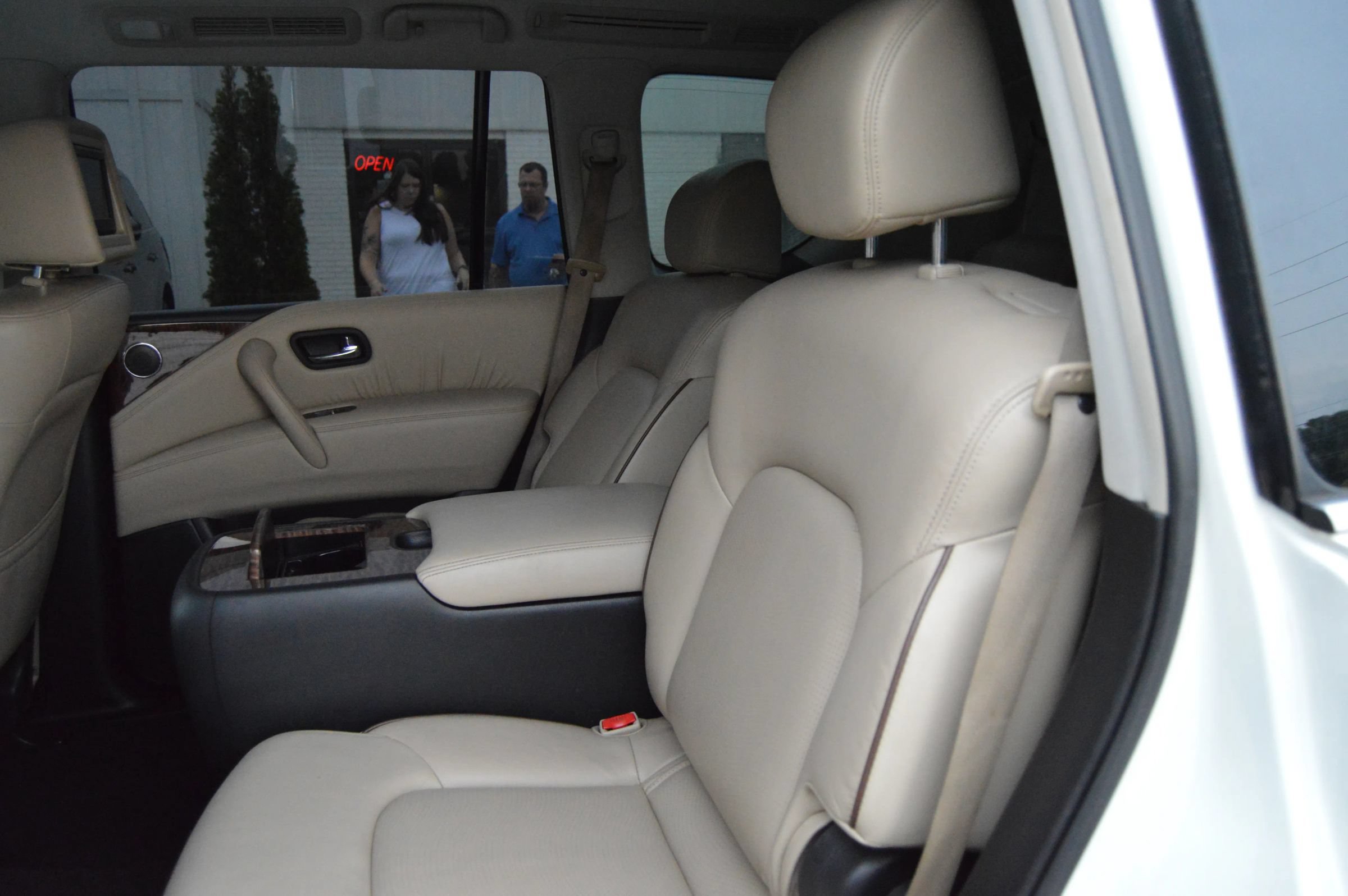 Used 2017 Nissan Armada Platinum w/ Captain Seat Package RWD image 21