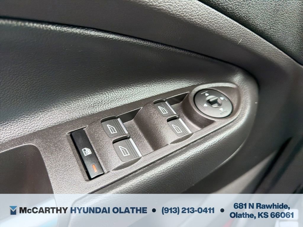 Used 2019 Ford Escape Titanium image 35