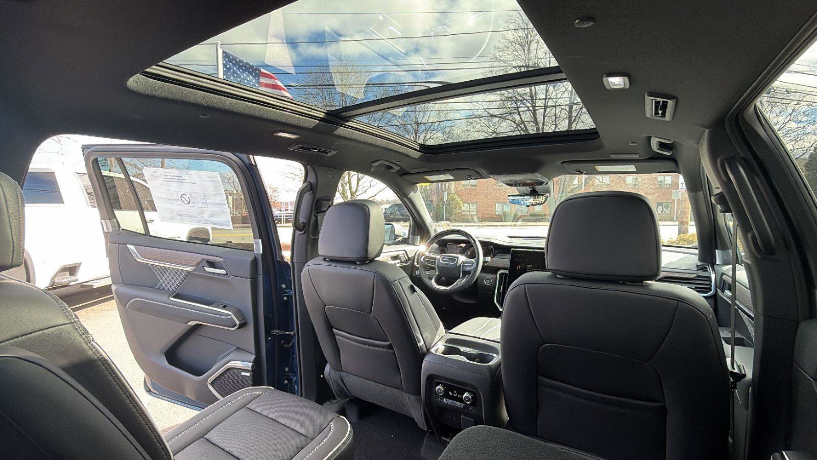 New 2026 GMC Acadia Denali w/ Super Cruise Package image 36